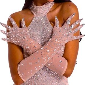 Rhinestone sparkly gloves with nails